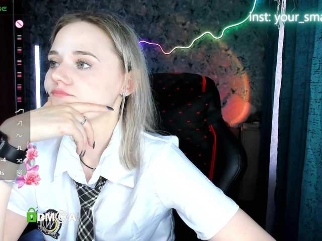 your-small-bunny live cam on BongaCams