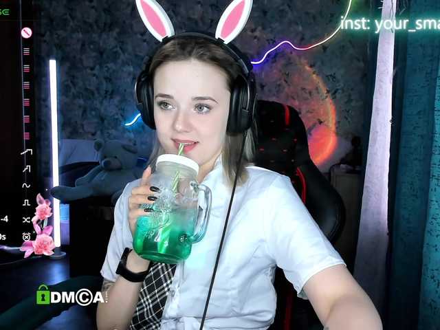 your-small-bunny live cam on BongaCams
