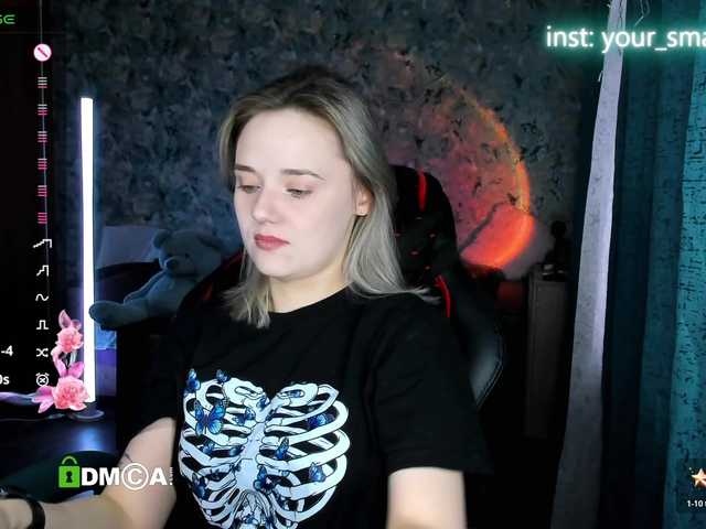 your-small-bunny live cam on BongaCams
