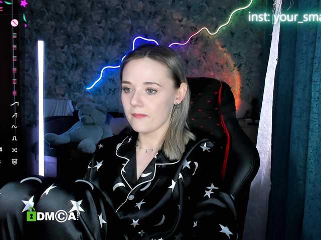 your-small-bunny live cam on BongaCams