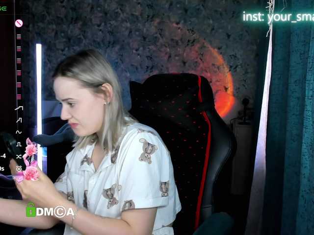 your-small-bunny live cam on BongaCams