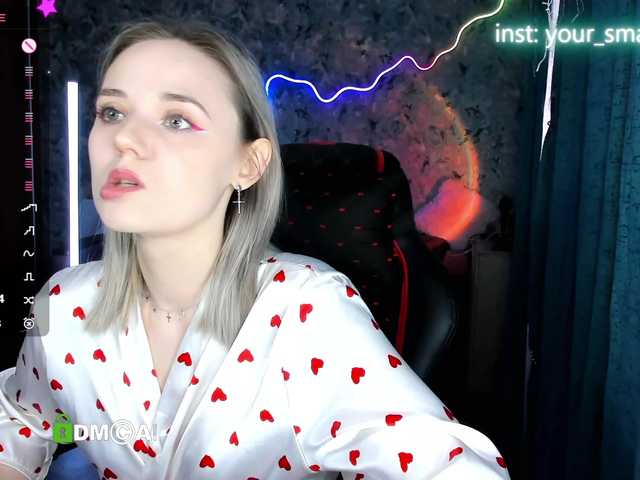 your-small-bunny live cam on BongaCams