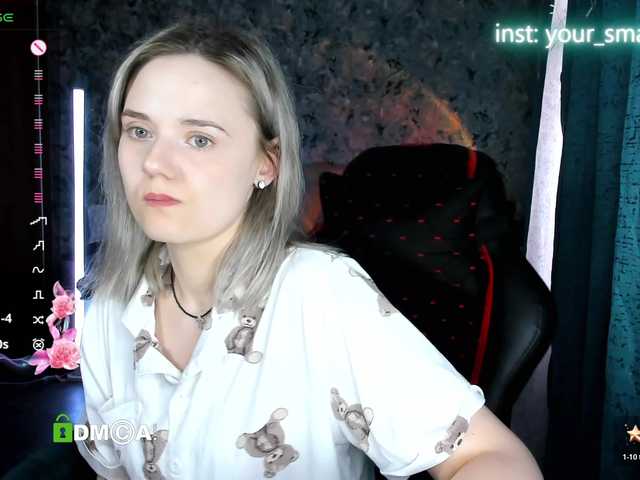 your-small-bunny live cam on BongaCams