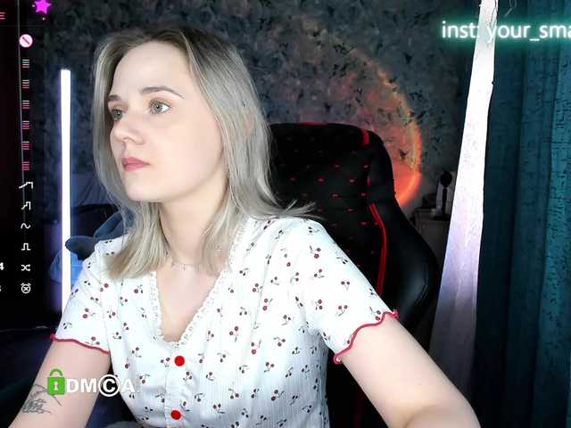 your-small-bunny live cam on BongaCams