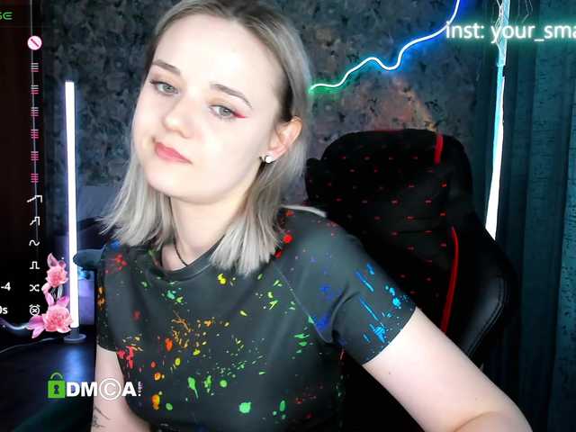 your-small-bunny live cam on BongaCams