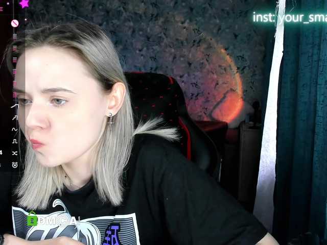 your-small-bunny live cam on BongaCams