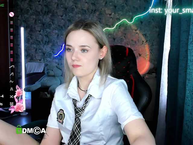 your-small-bunny live cam on BongaCams