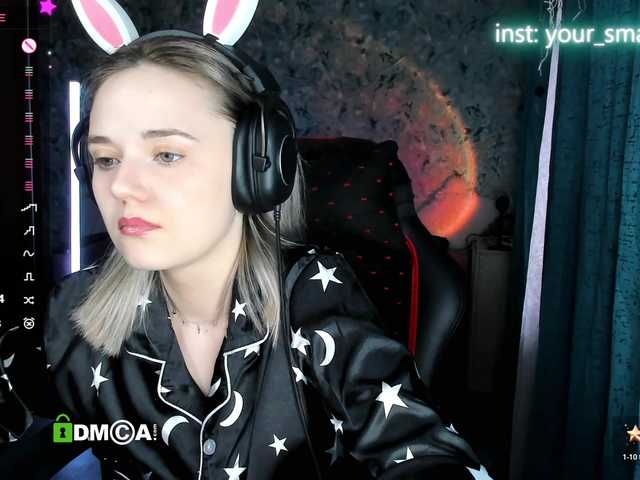 your-small-bunny live cam on BongaCams