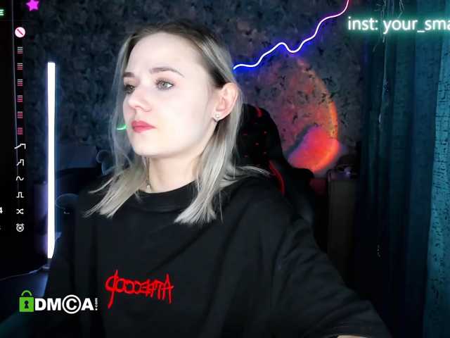your-small-bunny live cam on BongaCams