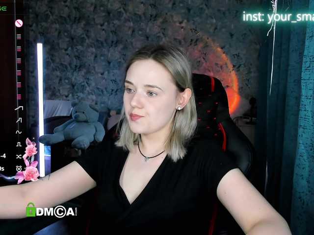 your-small-bunny live cam on BongaCams