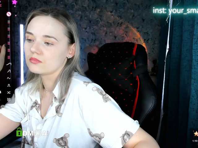 your-small-bunny live cam on BongaCams