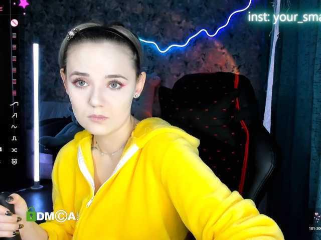 your-small-bunny live cam on BongaCams