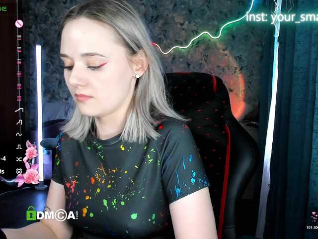 your-small-bunny live cam on BongaCams