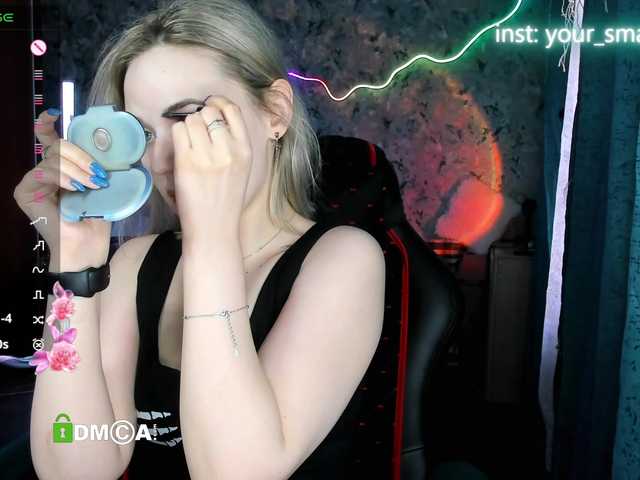 your-small-bunny live cam on BongaCams