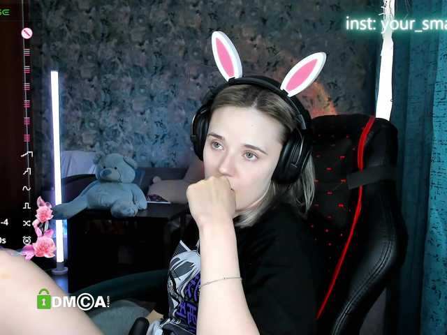 your-small-bunny live cam on BongaCams