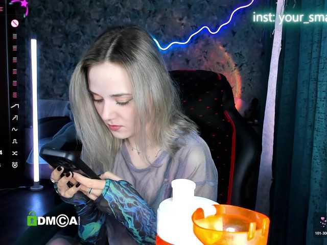 your-small-bunny live cam on BongaCams