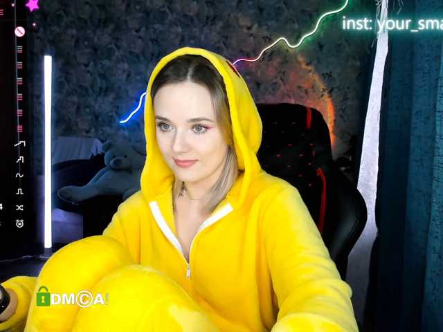 your-small-bunny live cam on BongaCams
