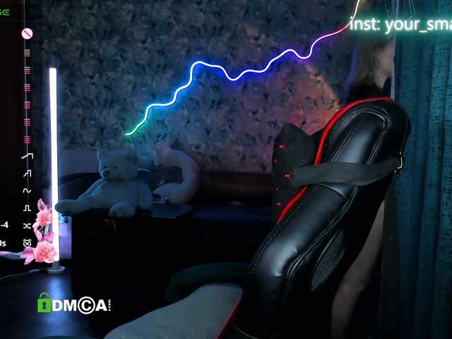your-small-bunny live cam on BongaCams