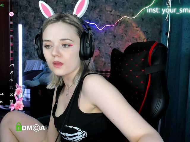 your-small-bunny live cam on BongaCams