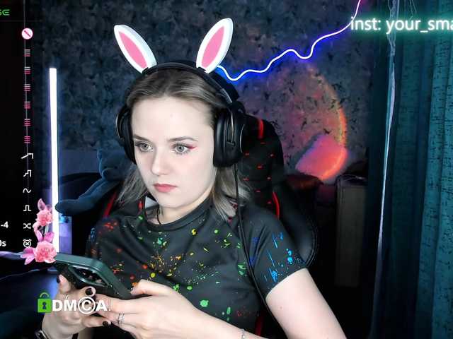 your-small-bunny live cam on BongaCams