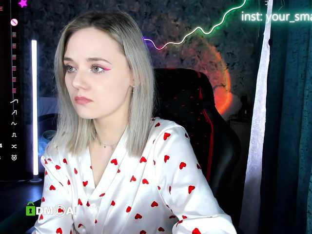 your-small-bunny live cam on BongaCams