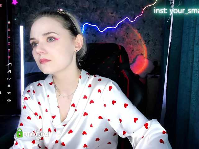 your-small-bunny live cam on BongaCams