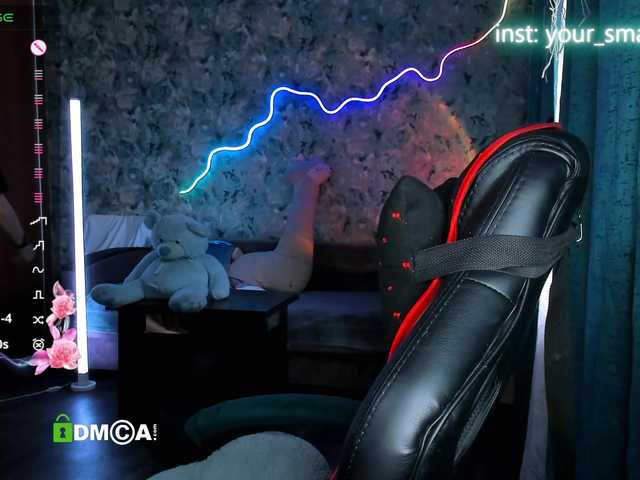 your-small-bunny live cam on BongaCams