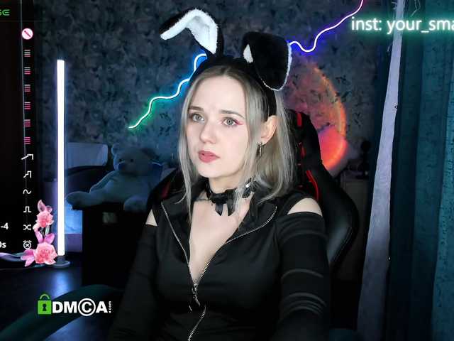 your-small-bunny live cam on BongaCams