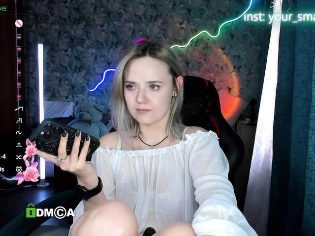 your-small-bunny live cam on BongaCams