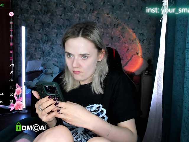 your-small-bunny live cam on BongaCams