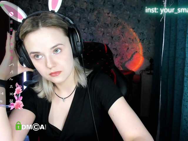 your-small-bunny live cam on BongaCams