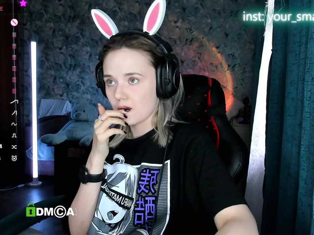your-small-bunny live cam on BongaCams