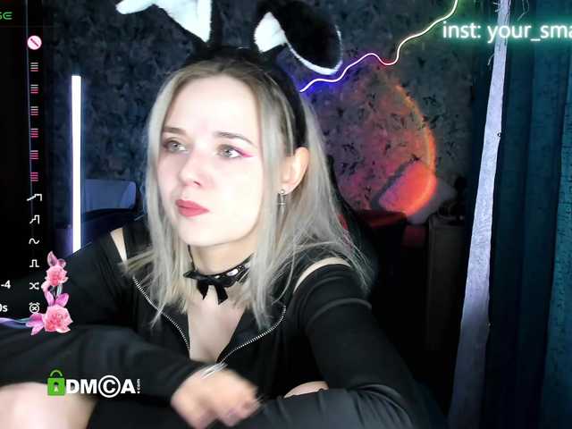 your-small-bunny live cam on BongaCams