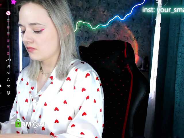 your-small-bunny live cam on BongaCams