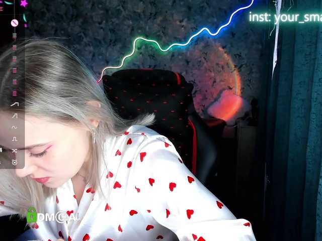 your-small-bunny live cam on BongaCams
