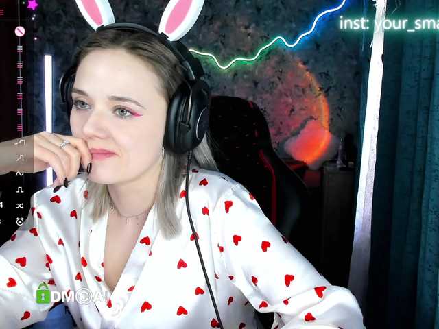 your-small-bunny live cam on BongaCams