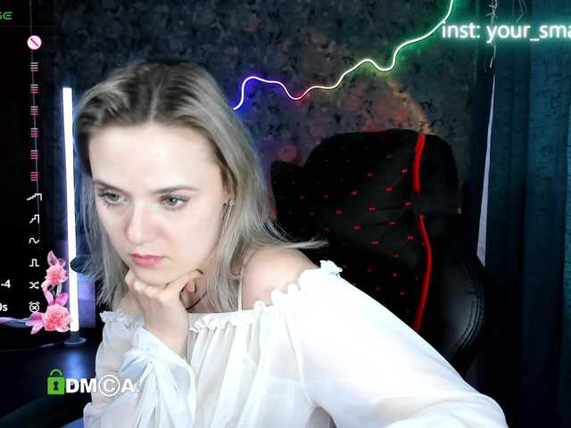 your-small-bunny live cam on BongaCams