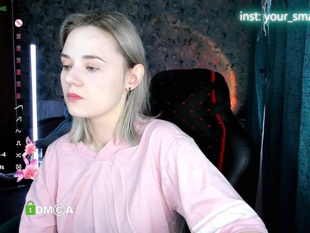 your-small-bunny live cam on BongaCams