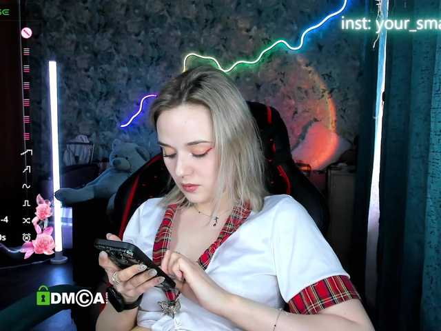 your-small-bunny live cam on BongaCams
