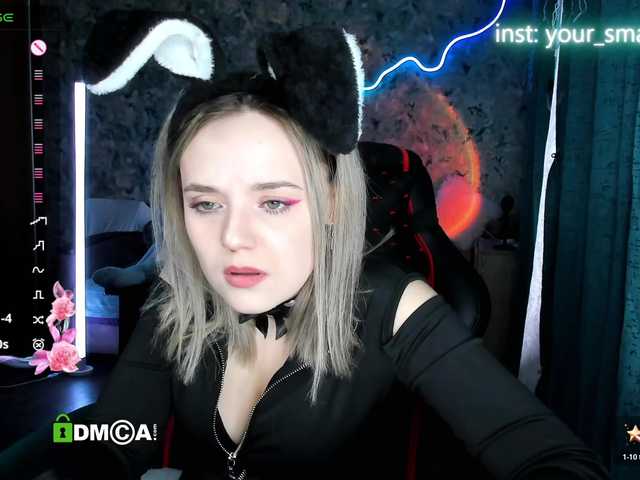 your-small-bunny live cam on BongaCams