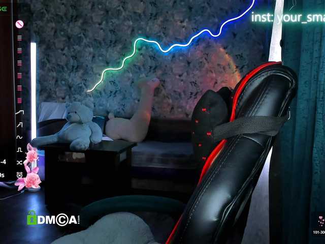 your-small-bunny live cam on BongaCams