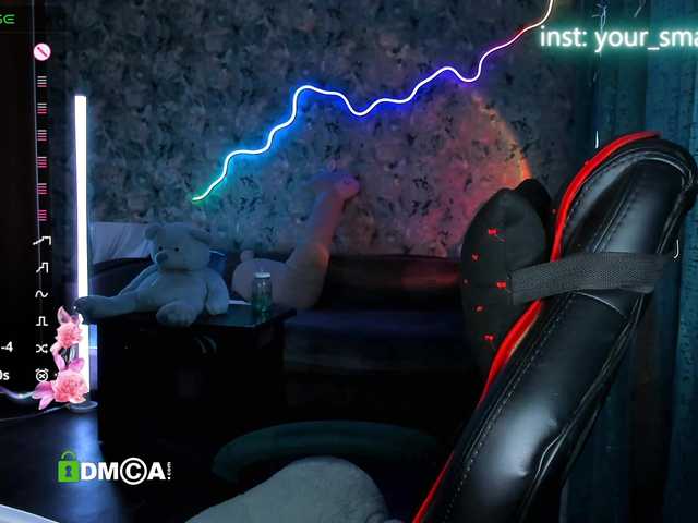your-small-bunny live cam on BongaCams