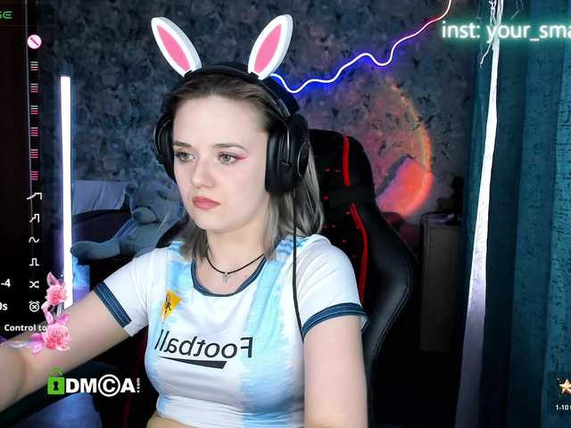your-small-bunny live cam on BongaCams
