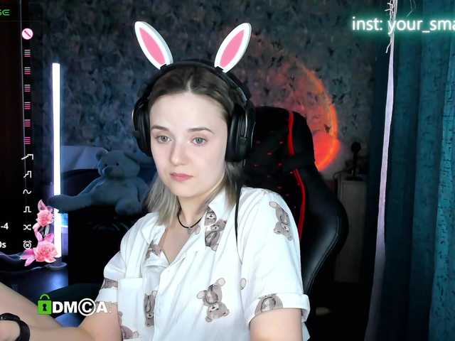 your-small-bunny live cam on BongaCams