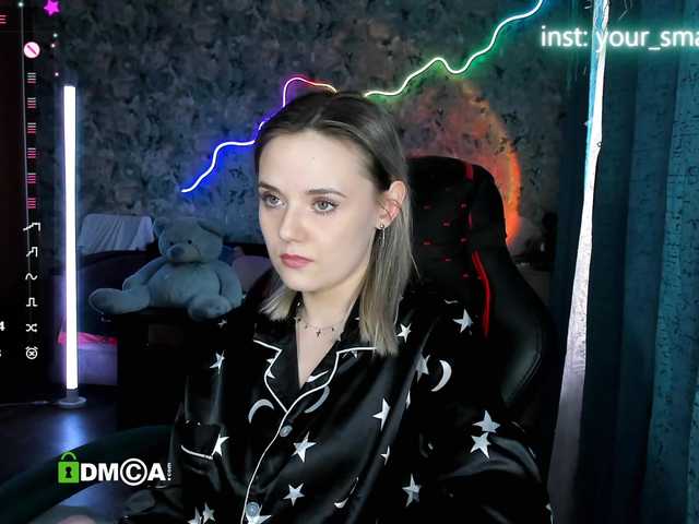 your-small-bunny live cam on BongaCams
