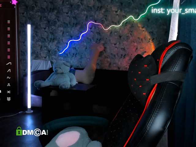 your-small-bunny live cam on BongaCams