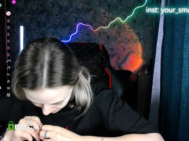 your-small-bunny live cam on BongaCams