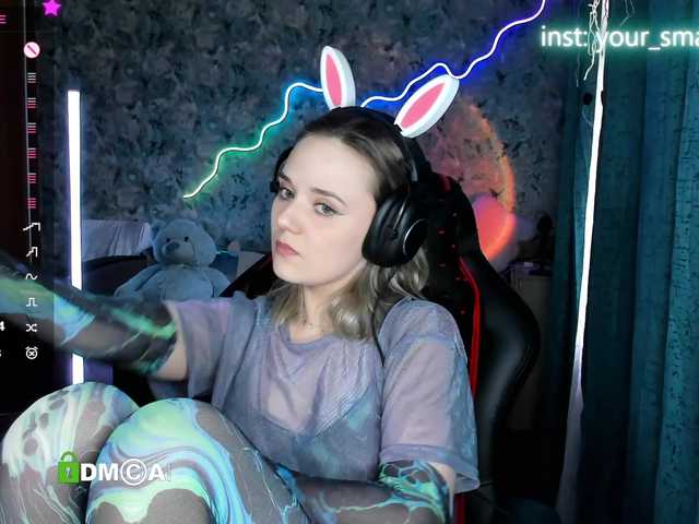 your-small-bunny live cam on BongaCams