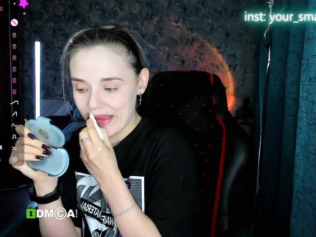 your-small-bunny live cam on BongaCams