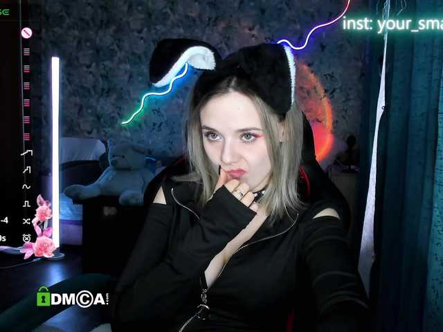 your-small-bunny live cam on BongaCams